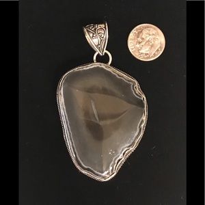 Solar Quartz Pendant 🤍